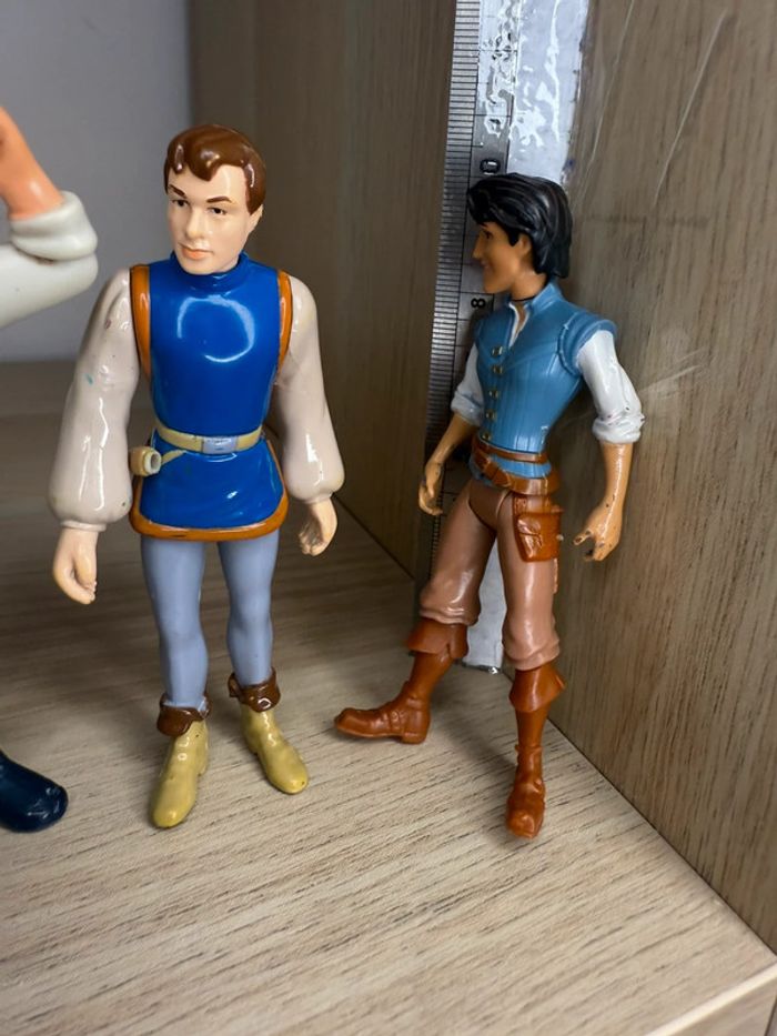 Lot de figurines princes Disney articulé - photo numéro 4