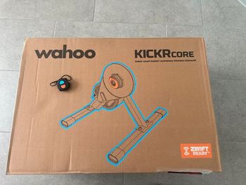 Wahoo Kirck Core 2 avec Zwift Cog et Click Neuf