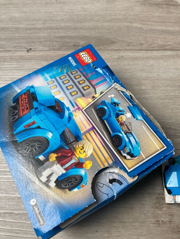 Lego voiture de course réf 60285 - photo numéro 7