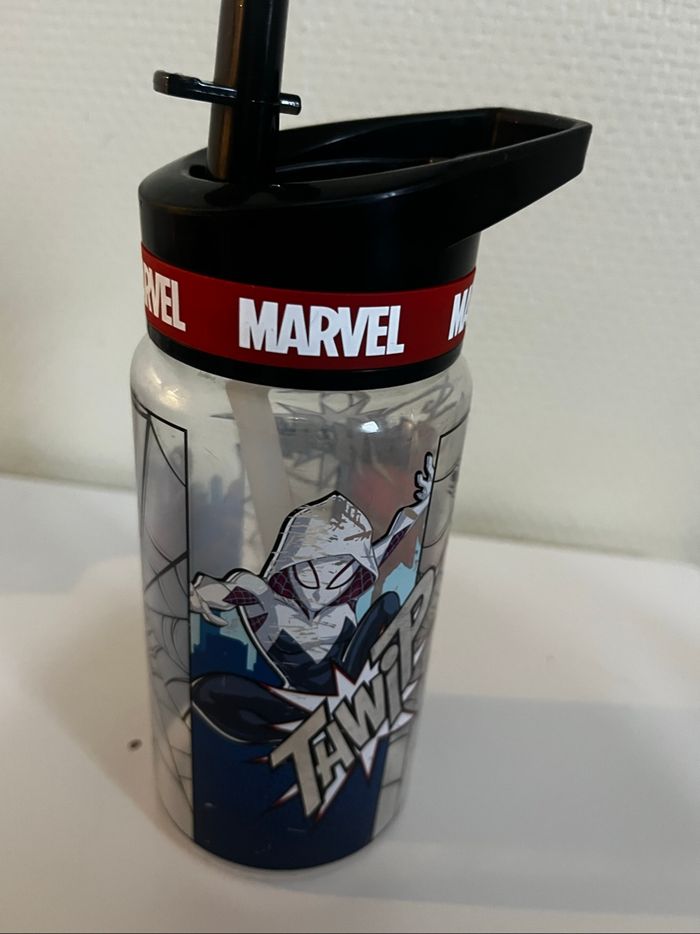 Gourde Marvel - photo numéro 2