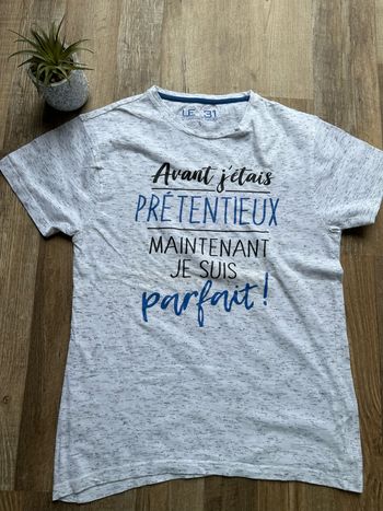 - Tee shirt Armand Thierry  - Taille S  - Neuf sans étiquette