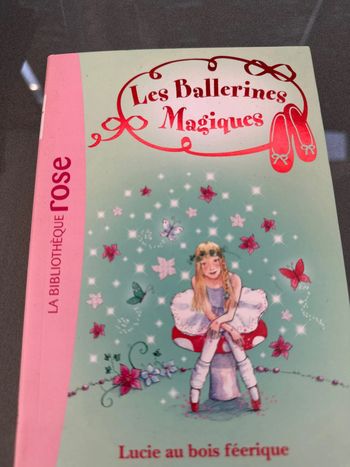 Les ballerines magiques Lucie au bois féerique