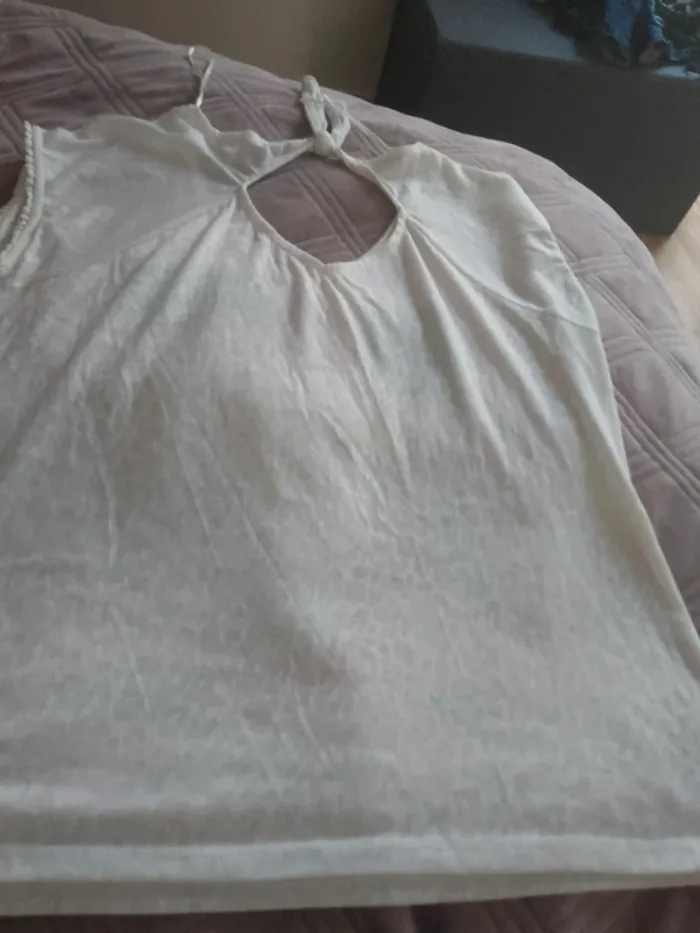 Tee shirt blanc - photo numéro 4