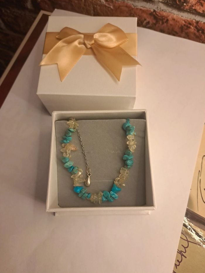 Bracelet pierre semi précieuses bleu et transparent