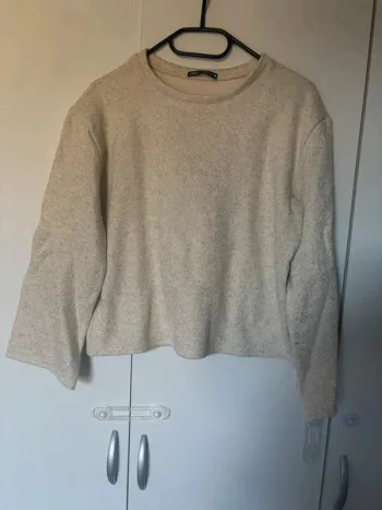 Pull court  Zara crème taille M