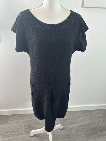 Robe noire et clous argentés en soie IKKS T38 M