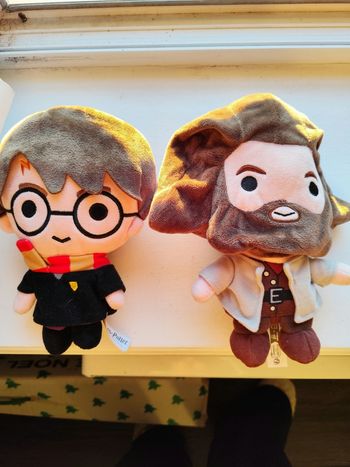 Peluches Harry potter et Hagrid 