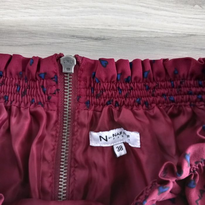 Jupe courte Bordeaux imprimée coeur Naf Naf taille 38 - photo numéro 2