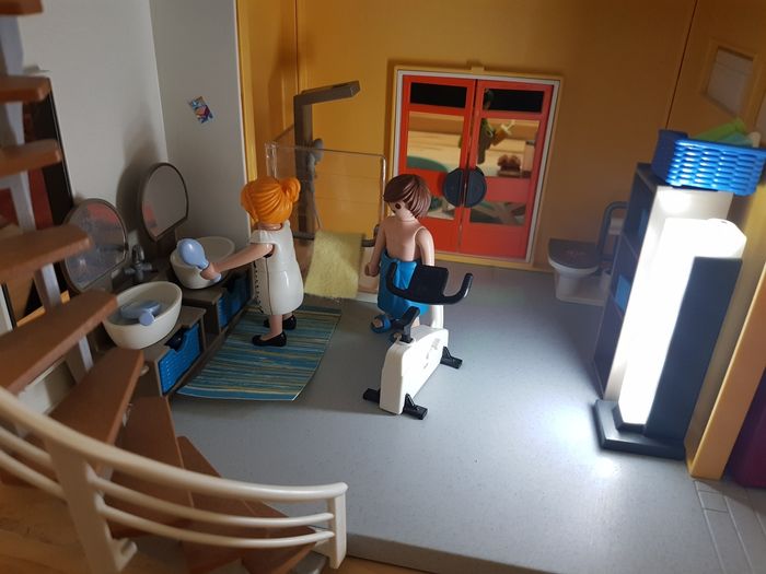 Grande maison de playmobil - photo numéro 4