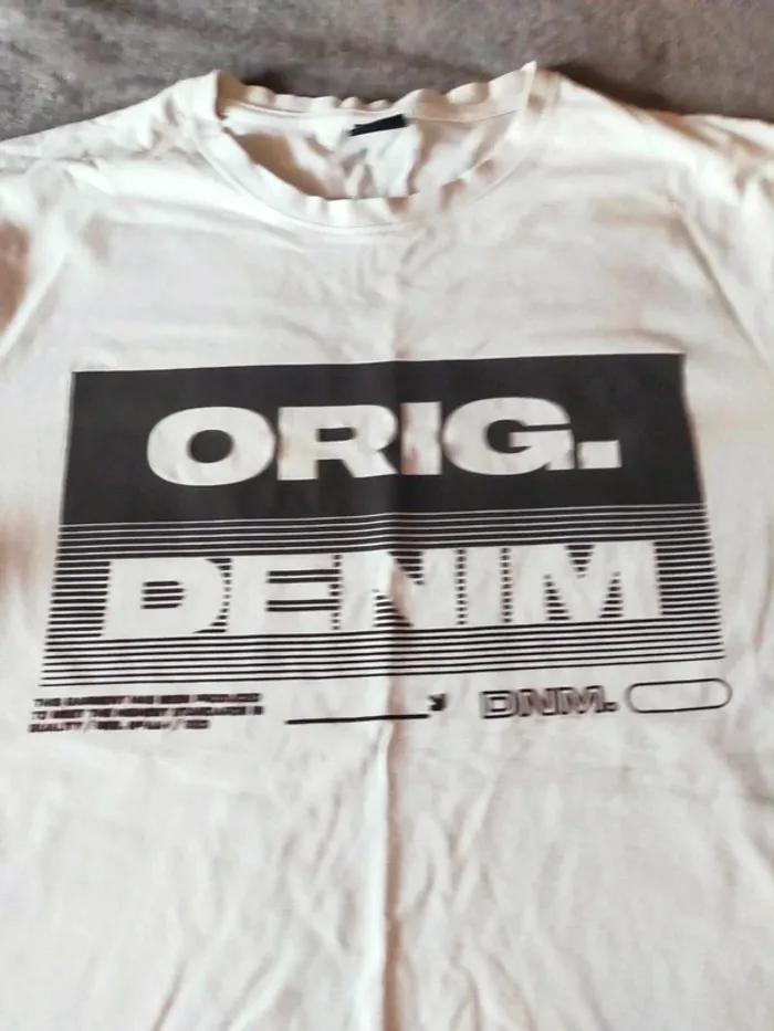 T-shirt taille XL - photo numéro 2