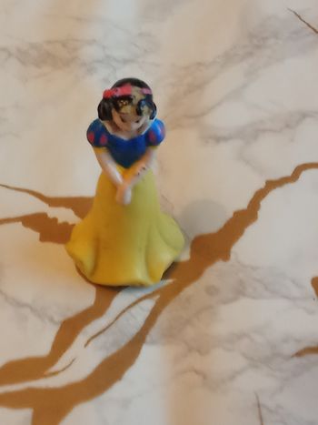 Figurine disney blanche neige 