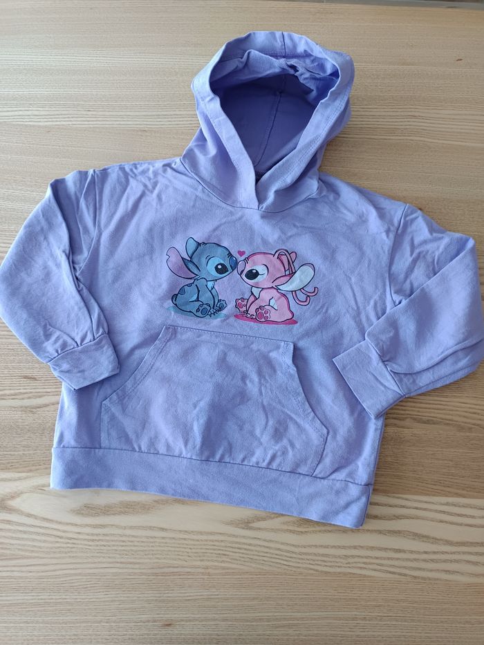 Pull à capuche 5/6ans