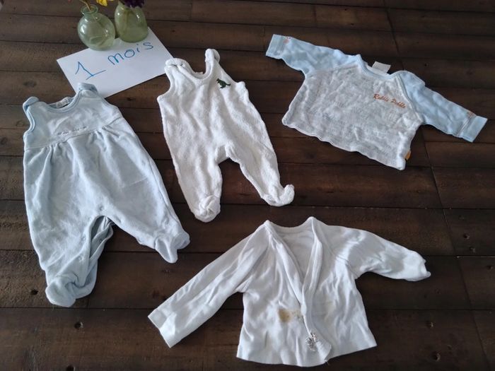 Ensemble vêtements bébé fille 1 mois