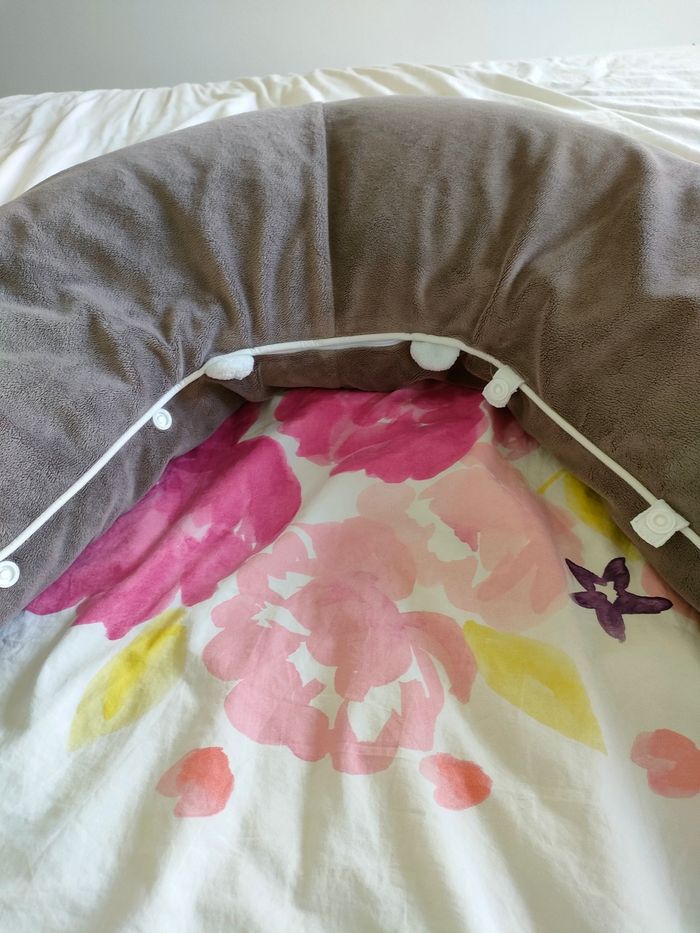 Coussin d'allaitement - photo numéro 3