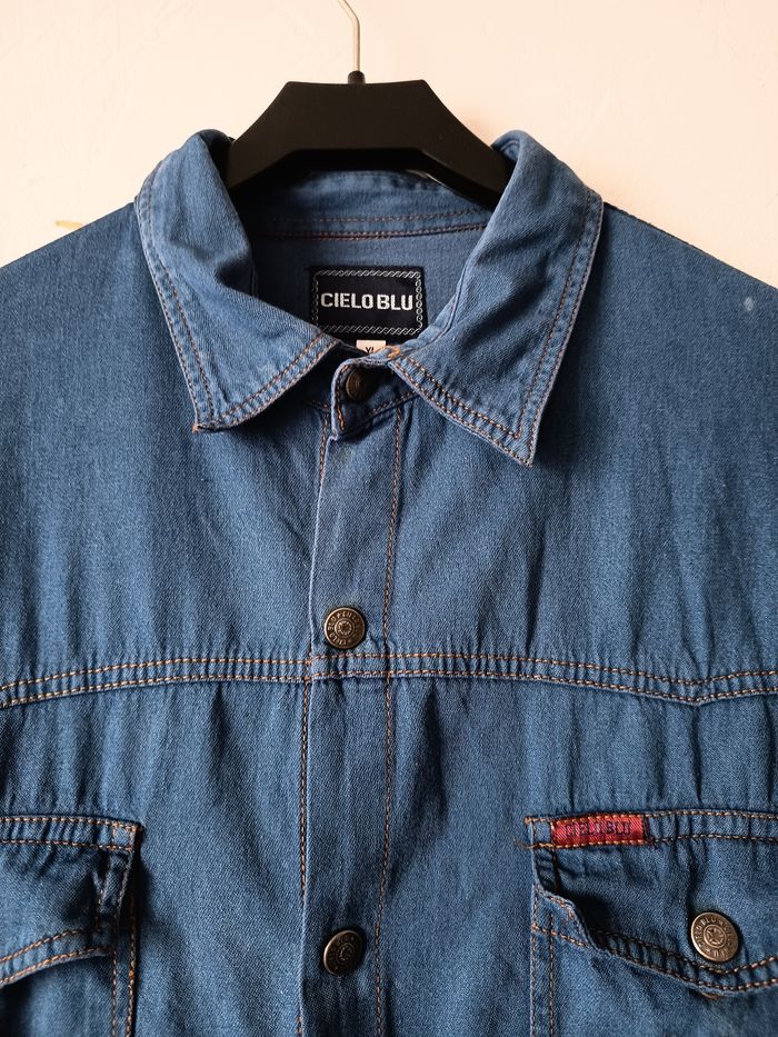 Chemise en jean. - photo numéro 3