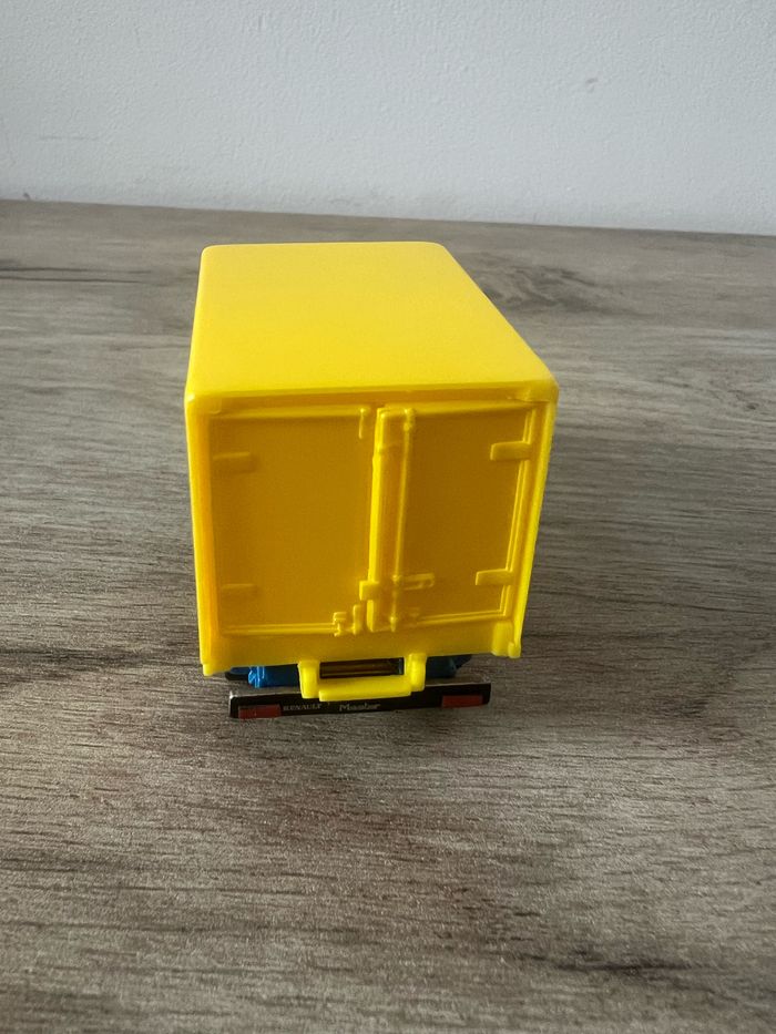Miniature RENAULT Master 2003 - Darty - NOREV 1/64 (neuf en boîte) - photo numéro 4