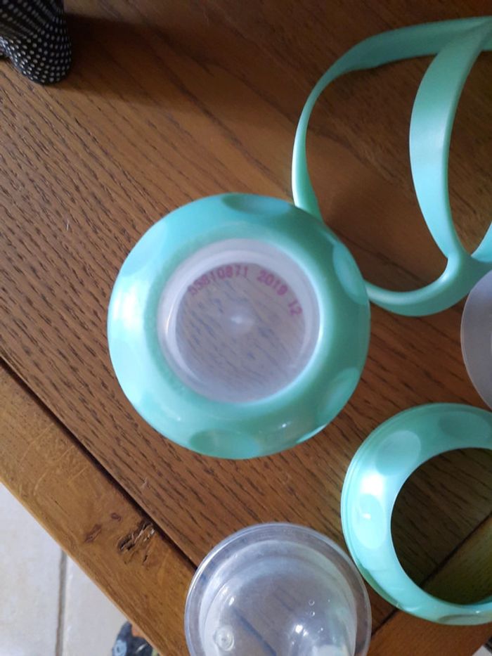 Tasse d'apprentissage avec tétine bébé - photo numéro 4