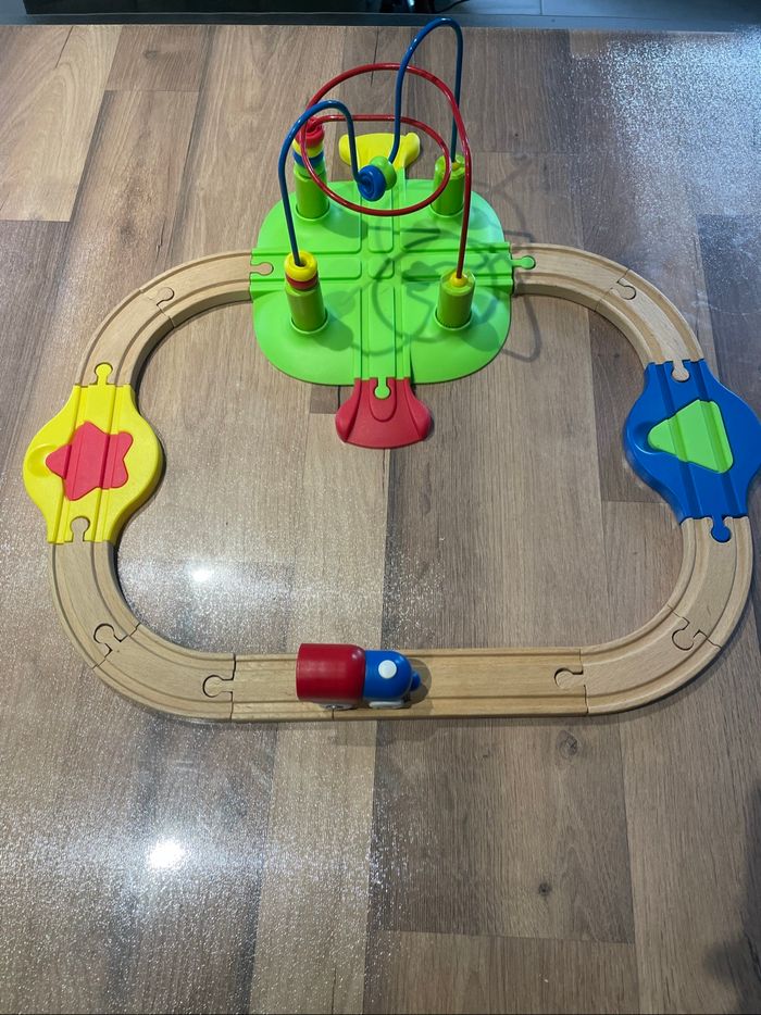 Circuit train bois