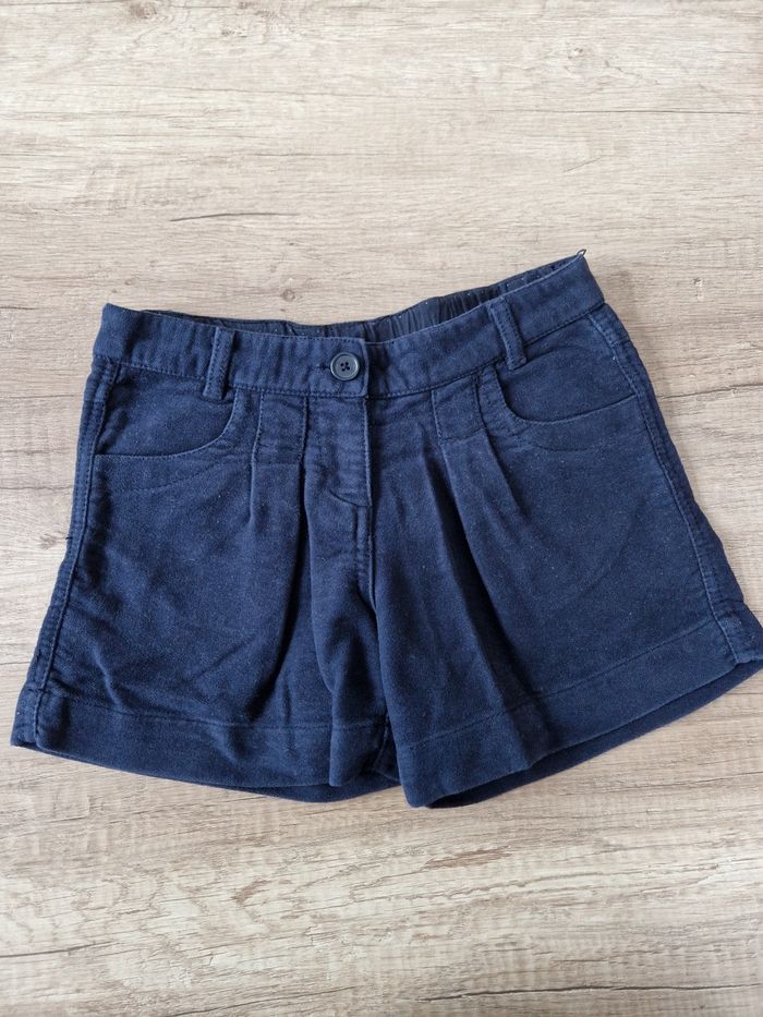 Short 10 ans
