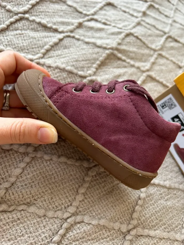 Chaussures bébé t 21 - photo numéro 8