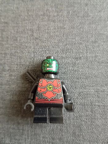 Ninjago legacy stone army scout,green face