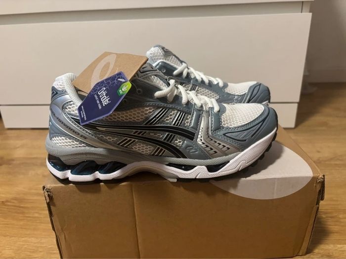 Asics Gel-Kayano 14 Bleu 40 - photo numéro 5