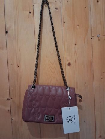 Petit sac à main neuf avec étiquettes  Victoria j 8e
