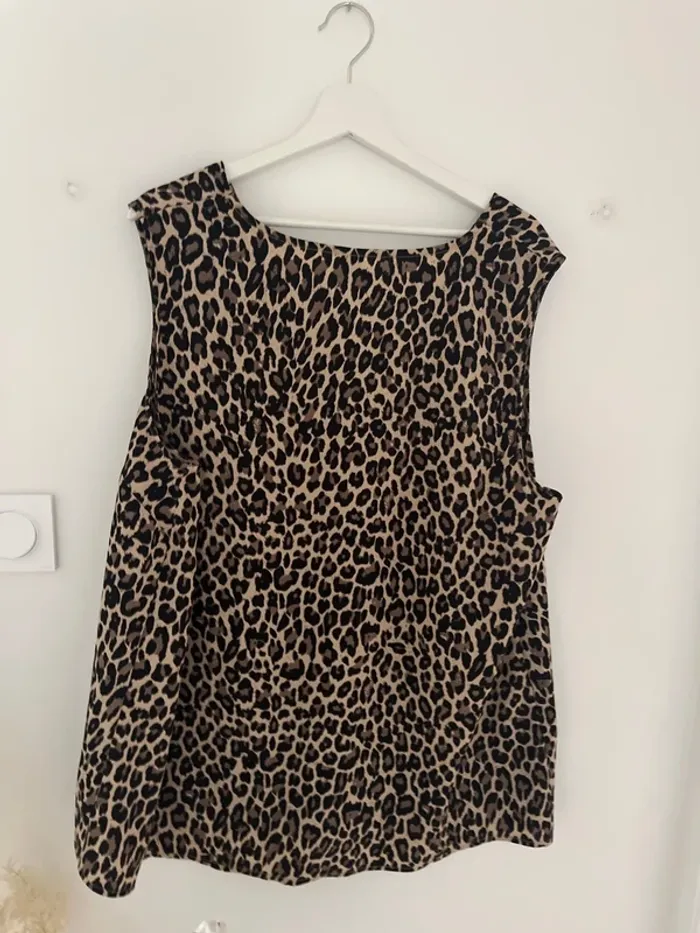 Blouse sans manches léopard Kiabi - photo numéro 4