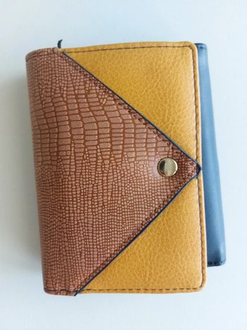 Portefeuille pour femme neuf.