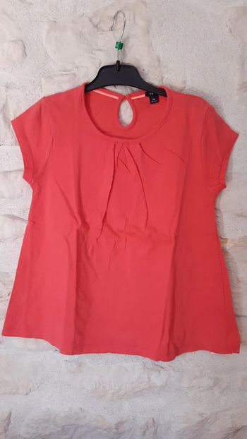 Tee-shirt fuchsia manches courtes 8 ans