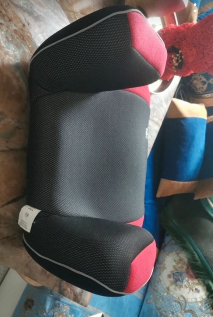 Rehausseur boulgom neuf 15-36 kg - photo numéro 2