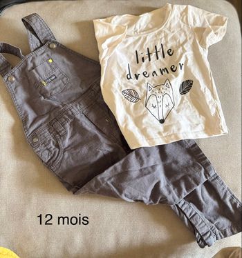 Ensemble salopette et tee shirt 