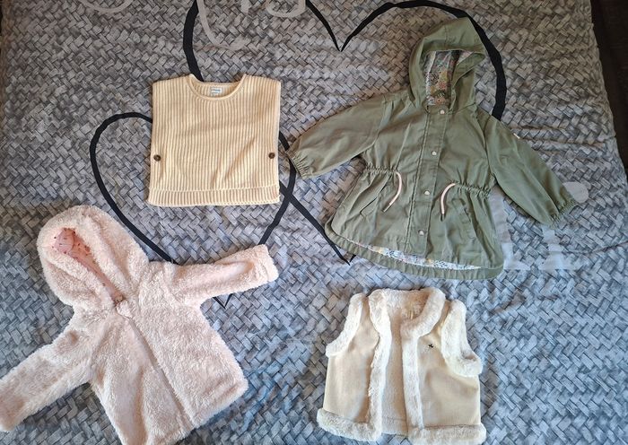 Lot vêtements bébé fille 12 mois - photo numéro 4