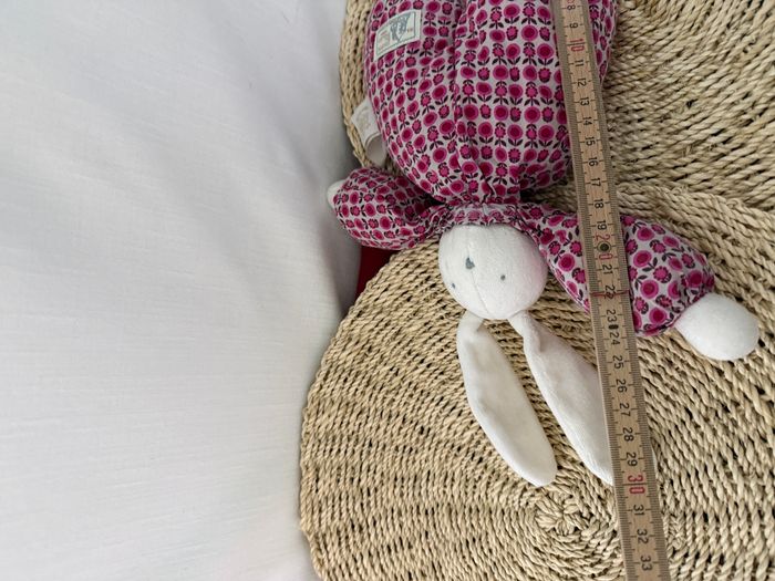 Doudou Lapin blanc rose rouge fleurs Les Jouets du MOULIN ROTY - photo numéro 3