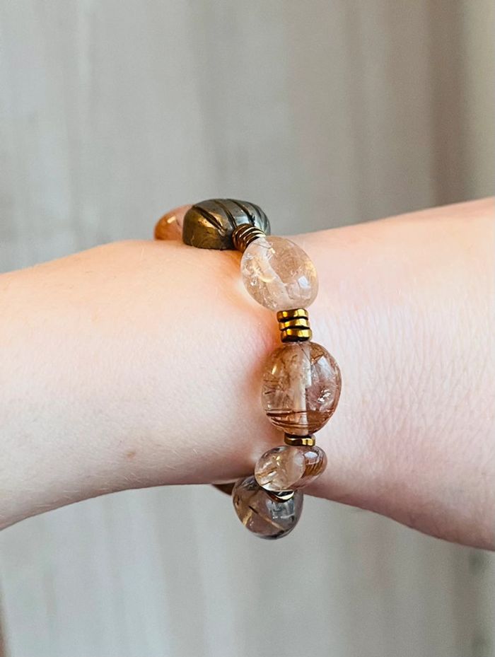 Bracelet amulette scarabée Pyrite et Quartz rutile - photo numéro 4