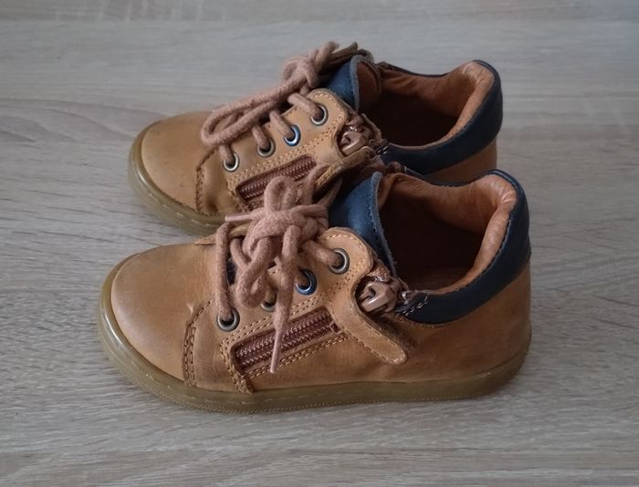 Chaussure 24 - photo numéro 3