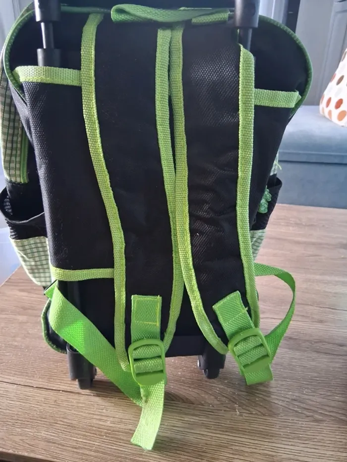 Sac à dos à roulettes - photo numéro 2