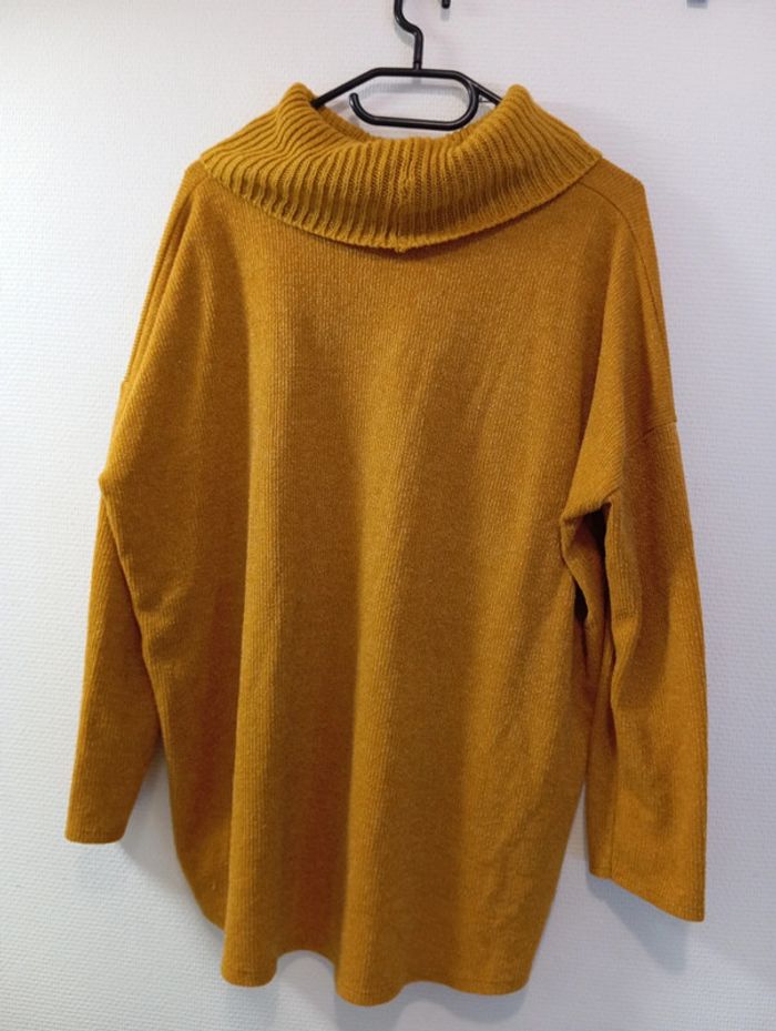 Pull jaune avec col - photo numéro 3