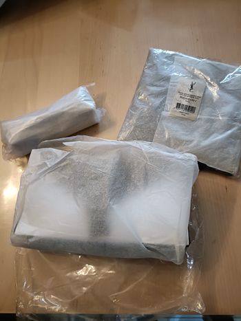 POCHETTES YSL LUXE NEUVES
