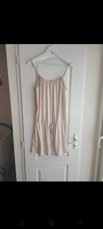 Robe courte camaieu taille 38
