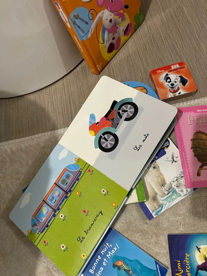 Lot livres pour enfants - photo numéro 7