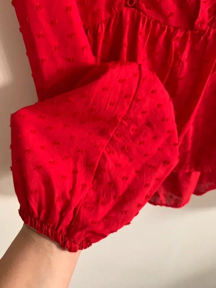 Magnifique blouse rouge manches longues - photo numéro 2