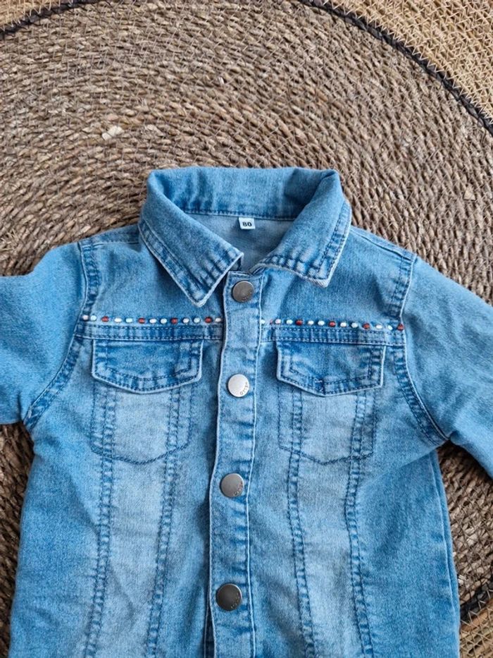 Jolie veste taille 18 mois - photo numéro 3