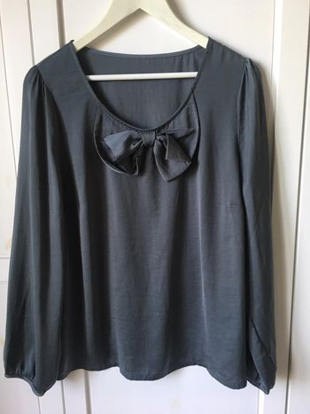 Blouse grise