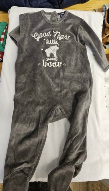 Pyjama en velours gris