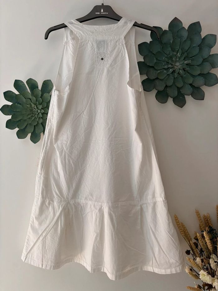 Robe neuve Lola - photo numéro 4
