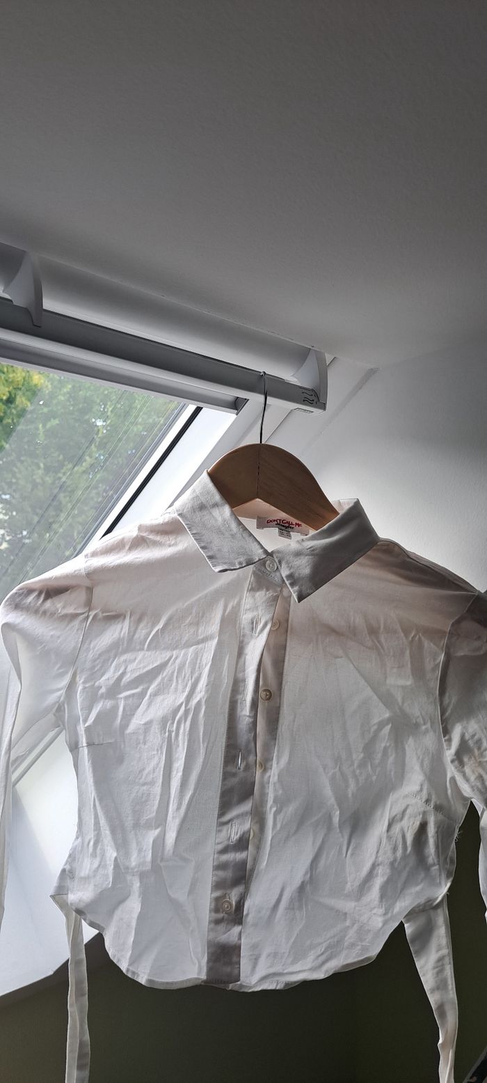 Top court façon chemise