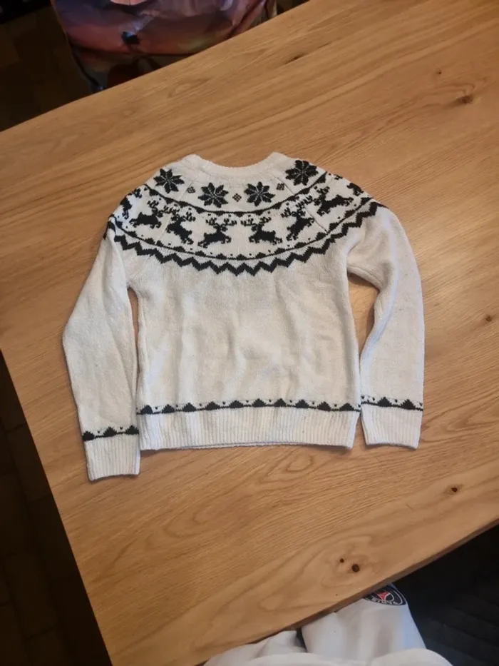 Pull fille - photo numéro 2