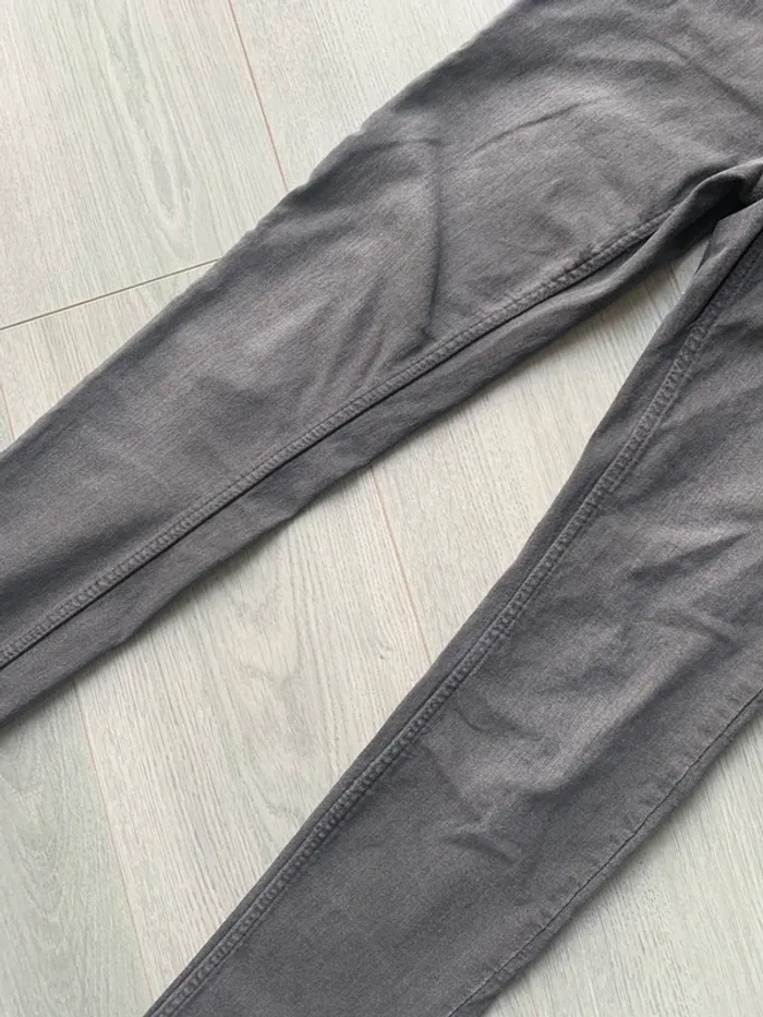 Pantalon fille 12 ans - photo numéro 3