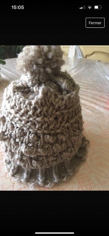 Bonnet fait main neuf